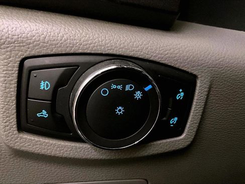 Used 2018 Ford F150 XLT w/ XTR Package image 30