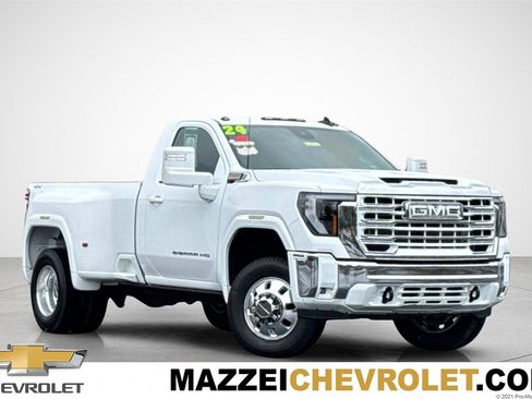 Used 2024 GMC Sierra 3500 SLE w/ SLE Convenience Package image 1