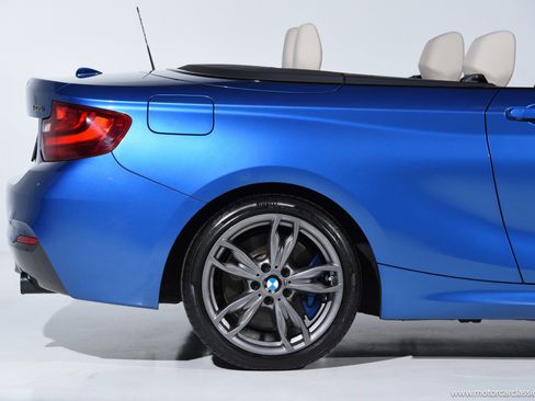 Used 2016 BMW M235i xDrive Convertible AWD/4WD image 11