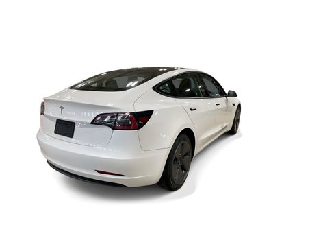 Certified 2023 Tesla Model 3 Standard Range RWD image 6