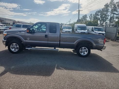 Used 2014 Ford F250 XLT AWD/4WD image 10
