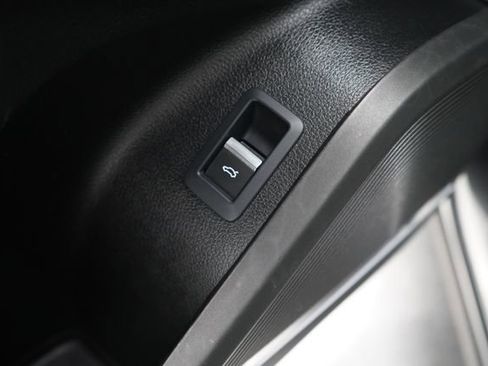 Used 2024 Audi Q5 2.0T Premium Plus AWD/4WD image 13