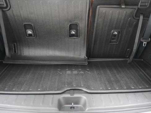 Used 2023 Nissan Pathfinder Platinum w/ Lighting Package (N93) FWD image 35