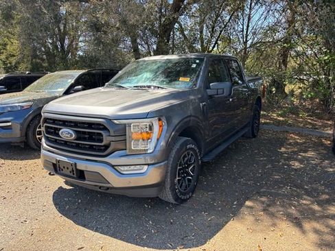 Used 2021 Ford F150 XLT w/ Equipment Group 302A High image 6