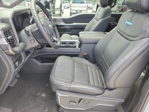 New 2026 Ford F250 Platinum AWD/4WD image 19