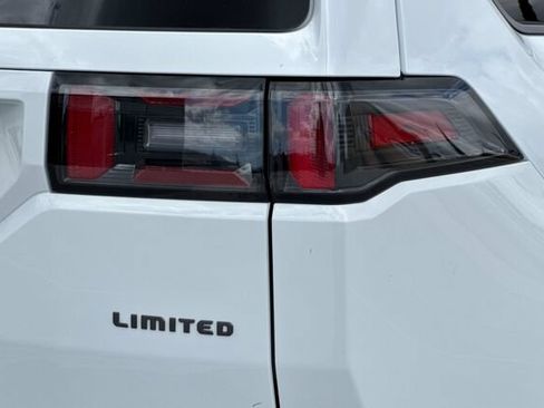 New 2026 Jeep Cherokee Limited AWD/4WD image 24