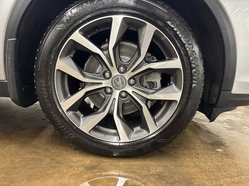 Certified 2023 Acura MDX SH-AWD w/ Technology Package image 37