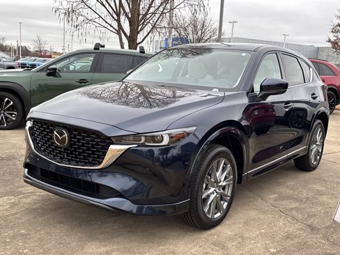 New 2025 MAZDA CX-5 AWD 2.5 S w/ Premium Plus Pkg image 11