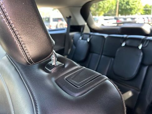 Used 2023 Ford Explorer XLT w/ Equipment Group 202A AWD/4WD image 16