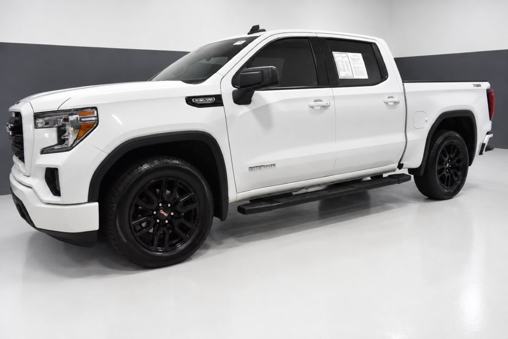 Used 2021 GMC Sierra 1500 Elevation w/ LPO, Elevation Black Package AWD/4WD image 2