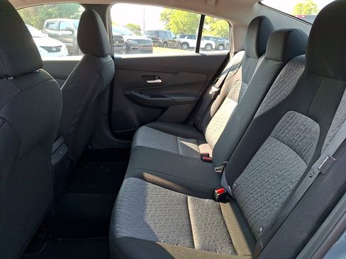 Used 2026 Nissan Sentra SV w/ SV Convenience Package FWD image 10