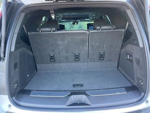 Certified 2024 Cadillac Escalade Sport Platinum w/ Heavy-Duty Trailer Package image 6