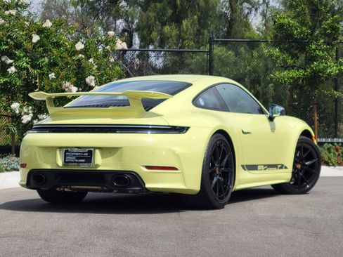 Used 2025 Porsche 911 Carrera T image 7