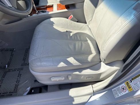 Used 2010 Toyota Camry Hybrid FWD image 15