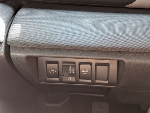 Used 2024 Subaru Outback Premium AWD/4WD image 20