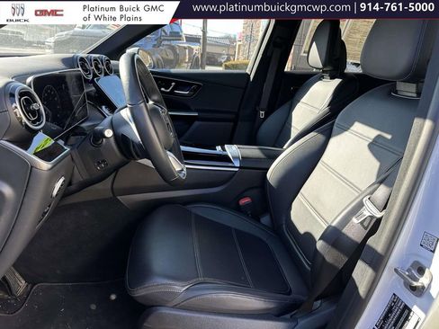 Used 2024 Mercedes-Benz GLC 300 4MATIC image 15