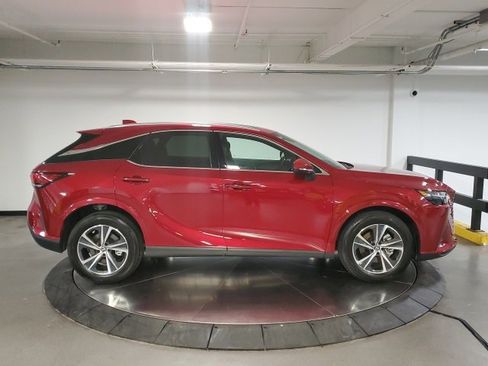 Used 2025 Lexus RX 350 Premium image 9