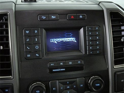 Certified 2018 Ford F150 Raptor image 20