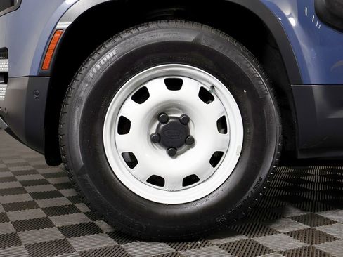 Used 2023 Land Rover Defender 90 S image 86