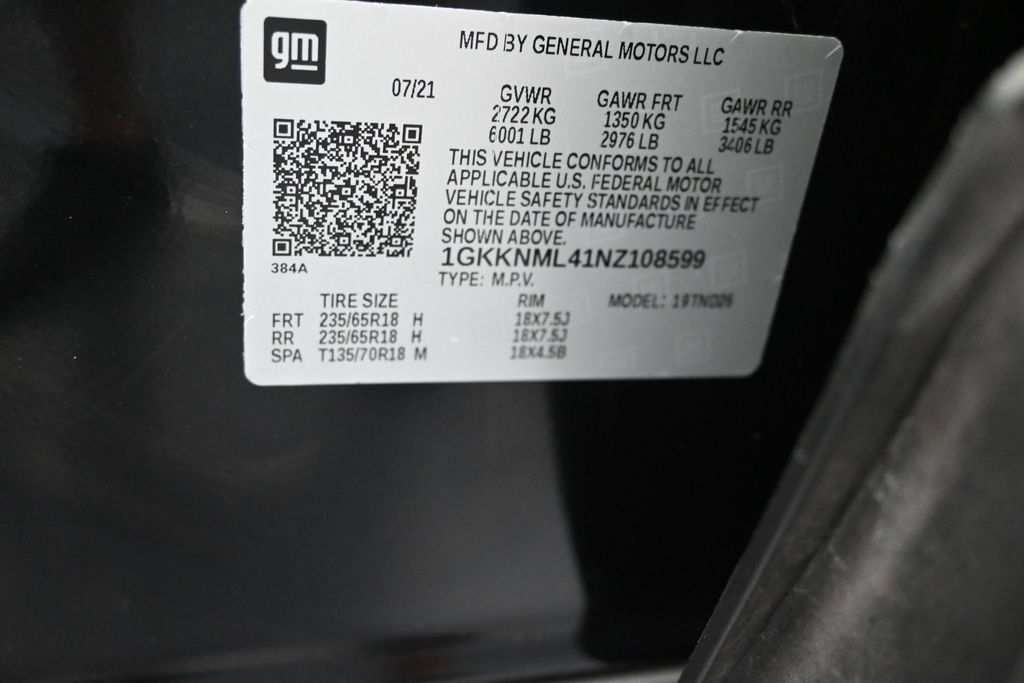 Used 2022 GMC Acadia SLT w/ Preferred Package FWD image 9