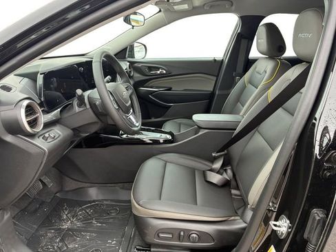 New 2026 Chevrolet Trax ACTIV w/ Driver Confidence Package FWD image 11