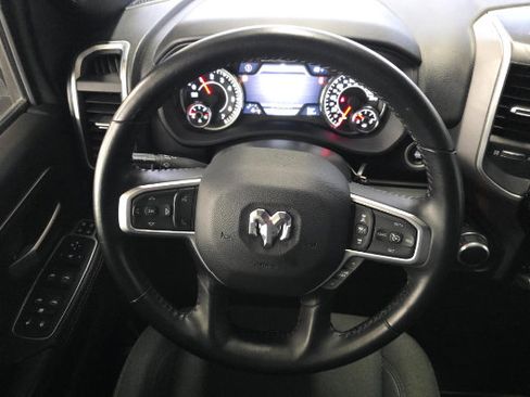 Used 2024 RAM 2500 Big Horn w/ Night Edition AWD/4WD image 4