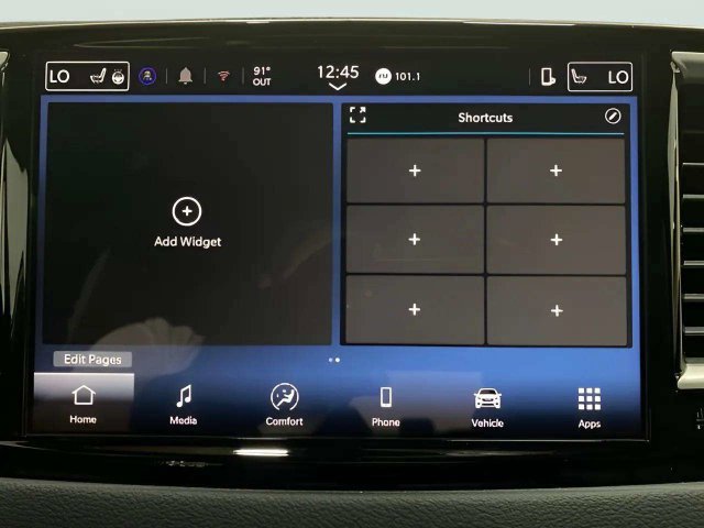 Used 2025 Chrysler Pacifica Select FWD image 41