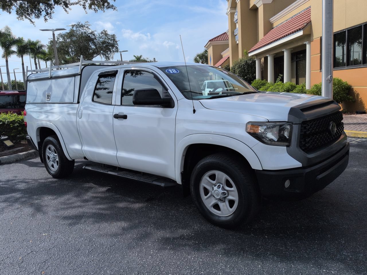 Used 2018 Toyota Tundra SR RWD image 2