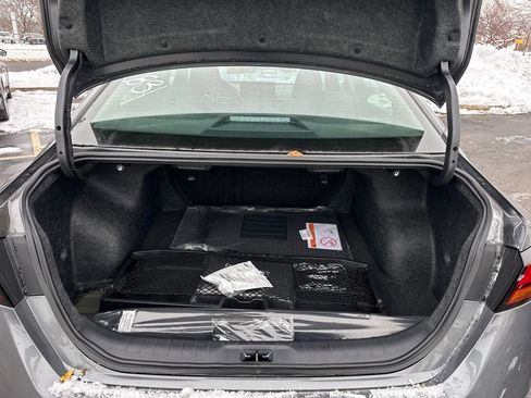 New 2025 Nissan Altima 2.5 SR w/ SR Premium Package image 34