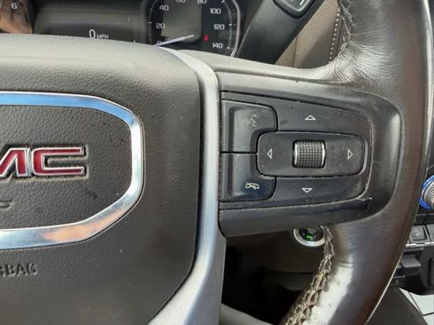 Used 2021 GMC Sierra 1500 SLT w/ X31 Off-Road Package AWD/4WD image 22