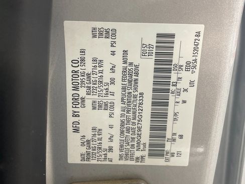 Used 2016 Ford Transit Connect XL image 27