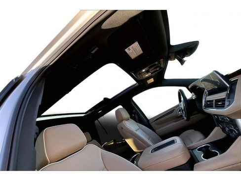 Used 2024 Chevrolet Tahoe Premier w/ Premium Package 2 image 28