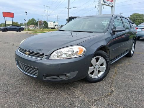 Used 2010 Chevrolet Impala LT FWD image 1