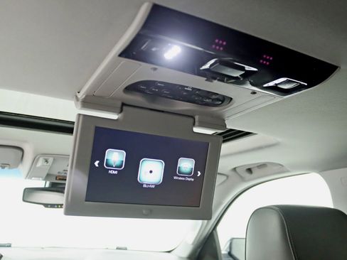 Used 2018 GMC Yukon Denali w/ Denali Ultimate Package image 33