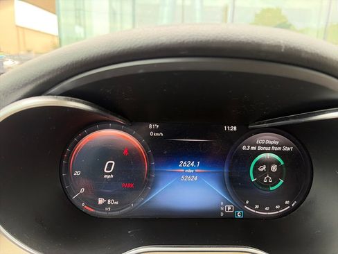 Used 2022 Mercedes-Benz GLC 300 4MATIC image 5