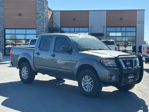 Used 2016 Nissan Frontier SV w/ Moonroof Package AWD/4WD image 1