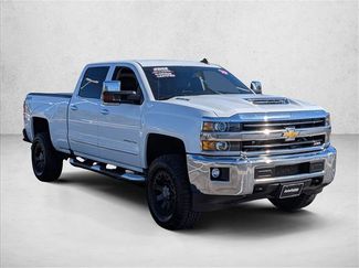 Used 2018 Chevrolet Silverado 2500 LTZ w/ Duramax Plus Package video 3