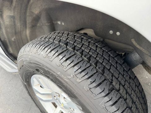 Used 2017 Chevrolet Tahoe LT RWD image 27