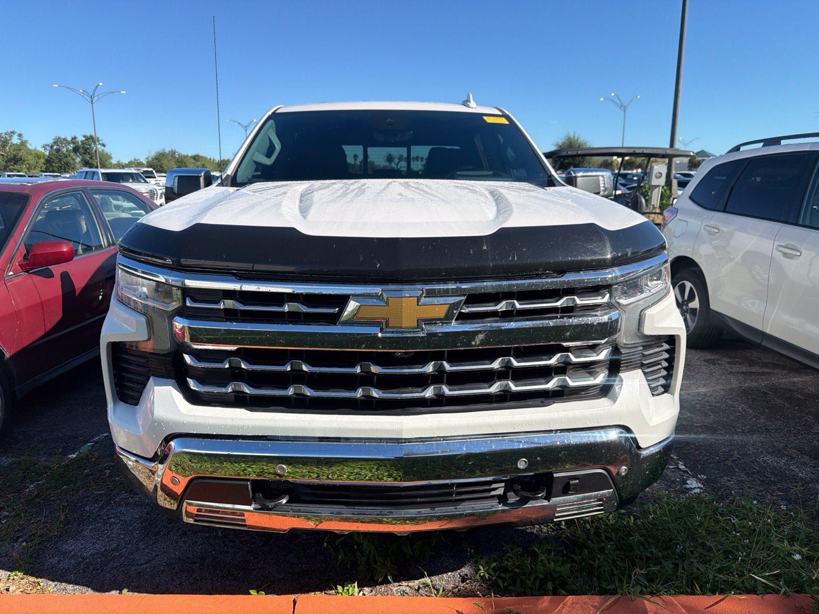 Used 2022 Chevrolet Silverado 1500 LTZ w/ LTZ Premium Package AWD/4WD image 2