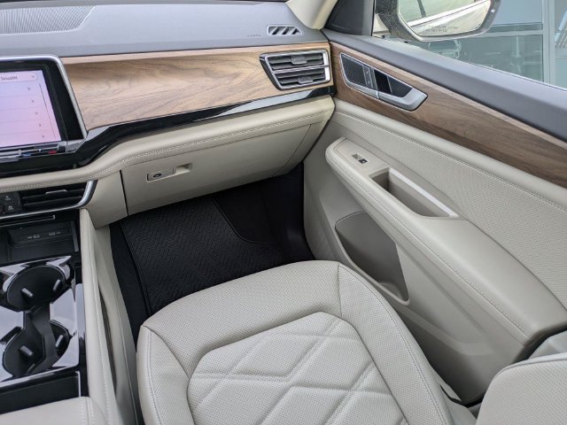 New 2026 Volkswagen Atlas SE FWD image 18
