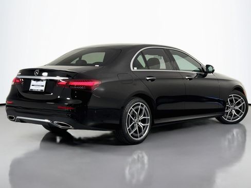 Certified 2021 Mercedes-Benz E 350 Sedan w/ Premium Package image 13