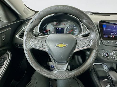 Used 2023 Chevrolet Malibu LT FWD image 11