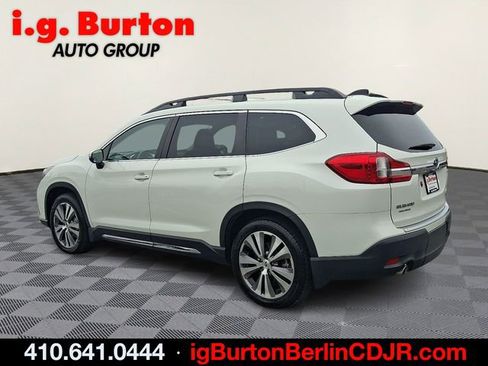 Used 2022 Subaru Ascent Limited w/ Technology Package image 4