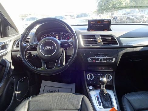 Used 2015 Audi Q3 2.0T Prestige w/ Prestige Package image 22