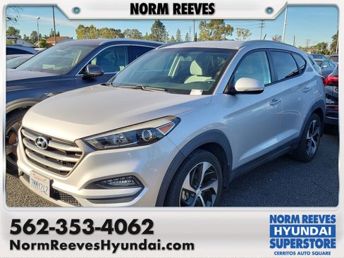 Used 2016 Hyundai Tucson Sport image 1