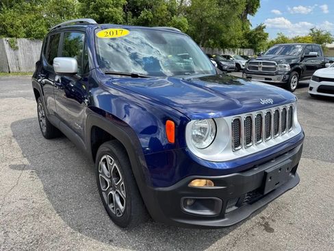 Used 2017 Jeep Renegade Limited image 3