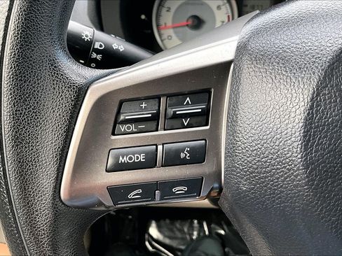 Used 2014 Subaru Impreza 2.0i AWD/4WD image 17