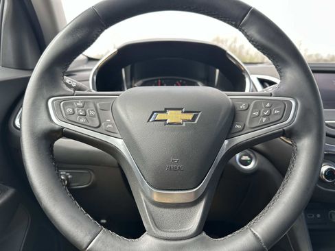 Certified 2023 Chevrolet Equinox LT FWD image 19