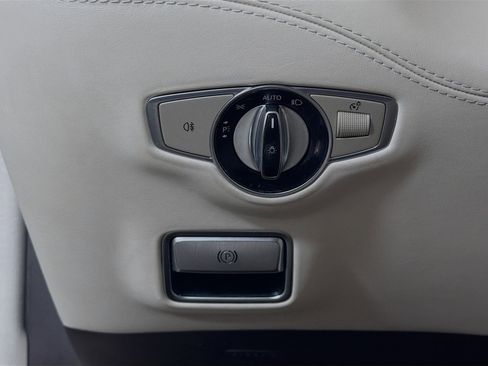 Used 2019 Mercedes-Benz S 560 4MATIC Coupe image 11