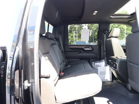 Used 2024 Chevrolet Silverado 2500 High Country w/ High Country Premium Package AWD/4WD image 44